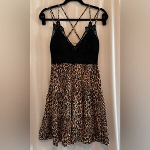 LA MIEL Black and Leopard Print Dress